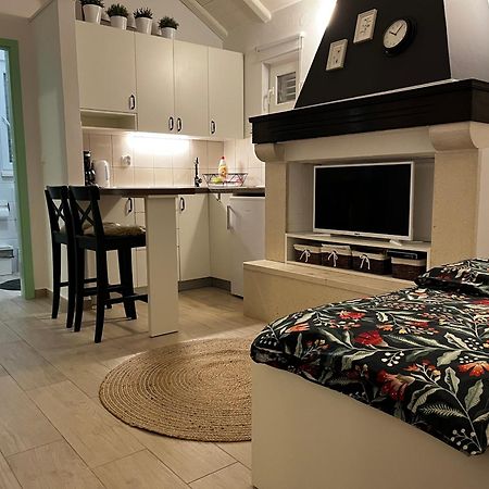 Tianri Apartamento Korčula Exterior foto